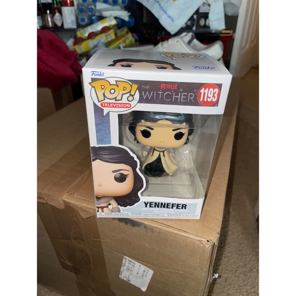 Funjo Pop! Netflix - The Witcher: Yennefer - Picture 4 of 9